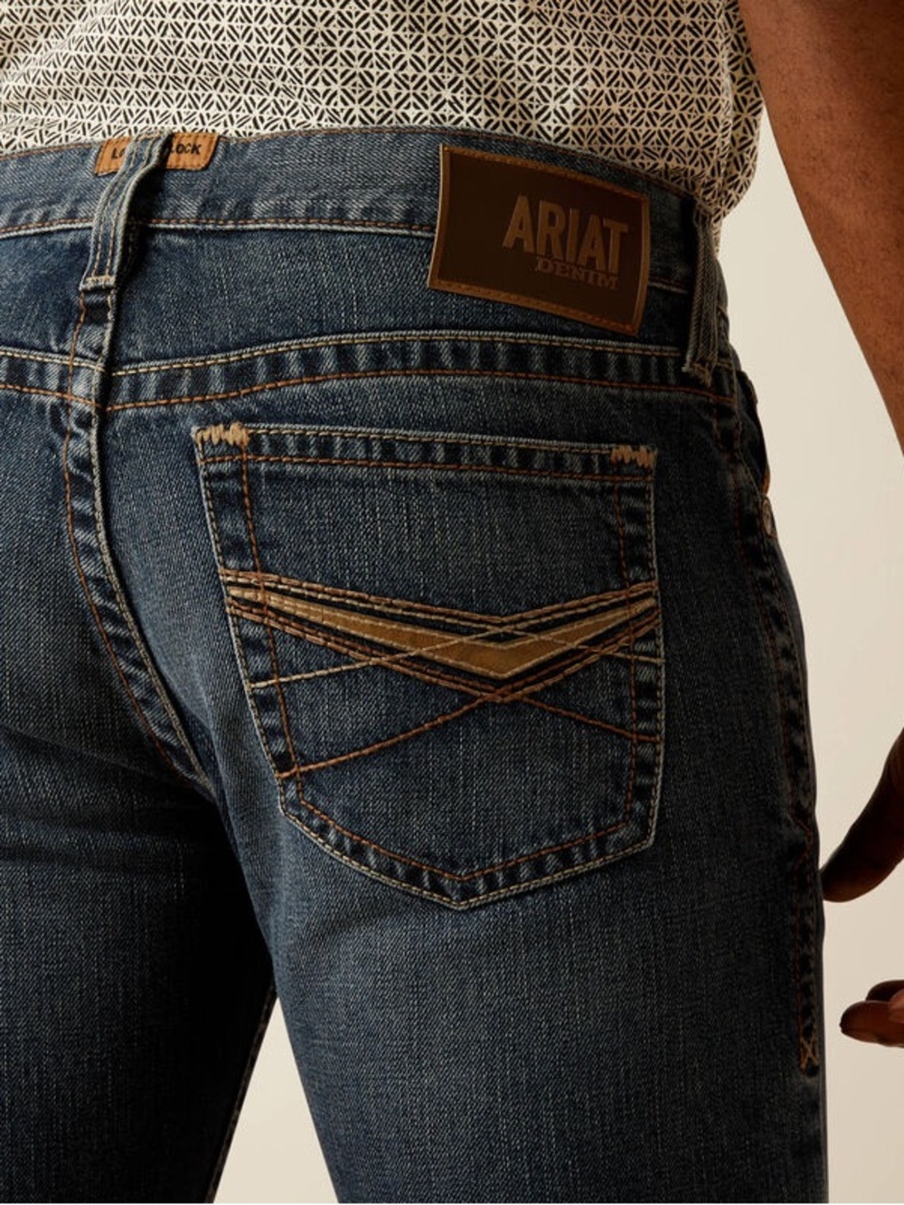 Ariat M7 Slim Fit Straight Leg Jeans size 40